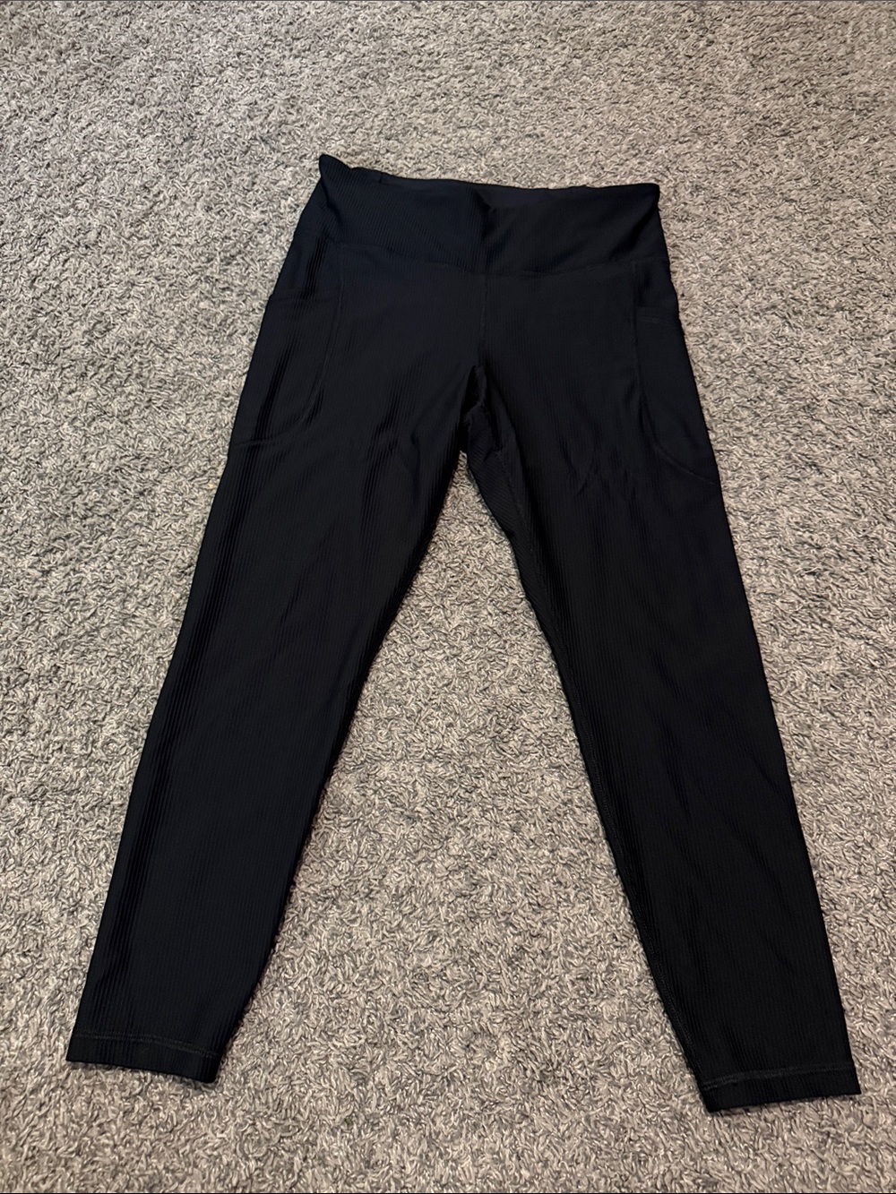 Old Navy - Women’s High-Waist Black Ribbed Leggings